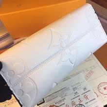 LV（ルイヴィトン）ONTHEGO ミディアムハンドバッグ