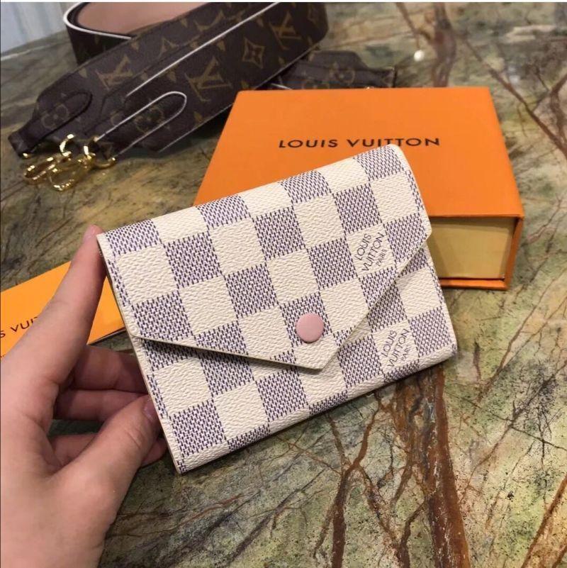 LV（ルイヴィトン）ポルトフォイユ・ヴィクトリーヌ