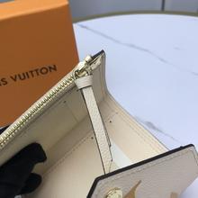 LV（ルイヴィトン）VICTORINEウォレット
