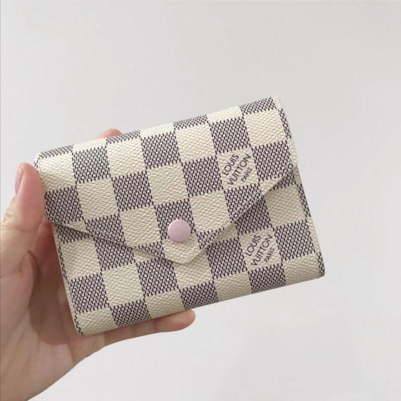 LV（ルイヴィトン）ポルトフォイユ・ヴィクトリーヌ