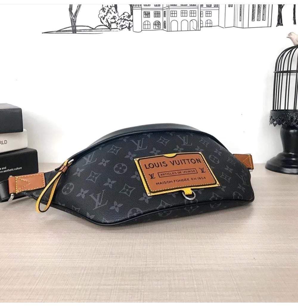 LV（ルイヴィトン）ディスカバリー・バムバッグ