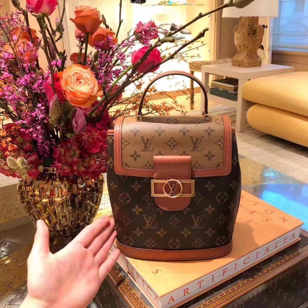 LV（ルイヴィトン）、DAUPHINEスモールバックパック