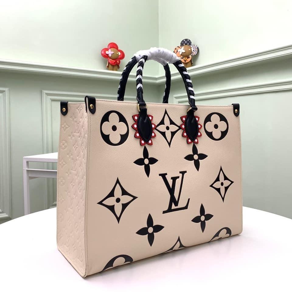 LV（ルイヴィトン）  CRAFTYONTHEGOラージハンドバッグ  M45372