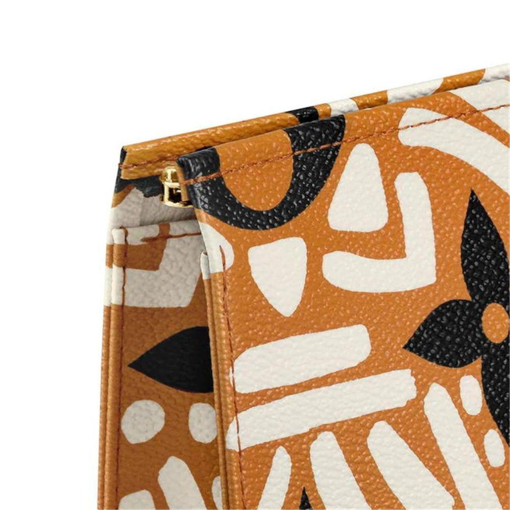 LV（ルイヴィトン）ESCALE 26ウォッシュバッグ